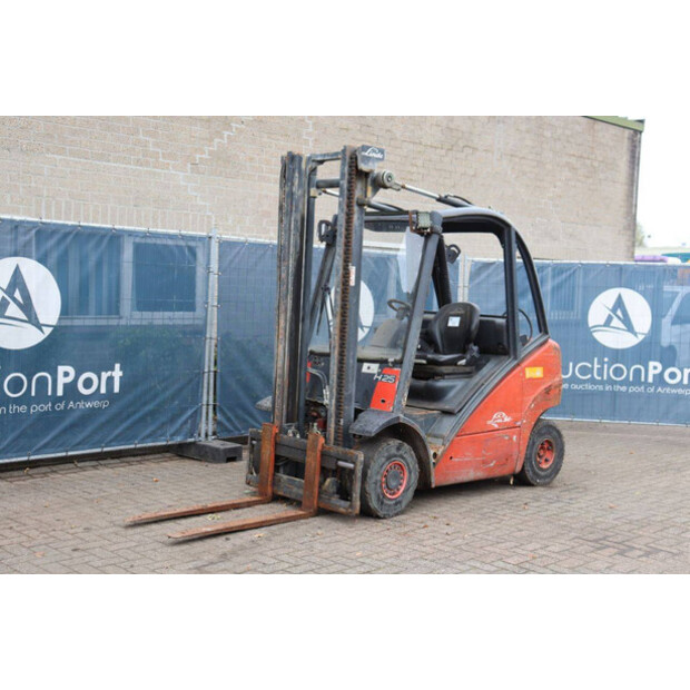 2004 ليندي H25T-42322004