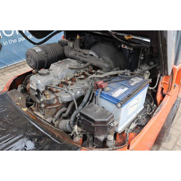 2005 Toyota 02-7FDF30-42322063