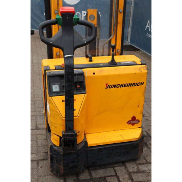Jungheinrich E C12-42323353
