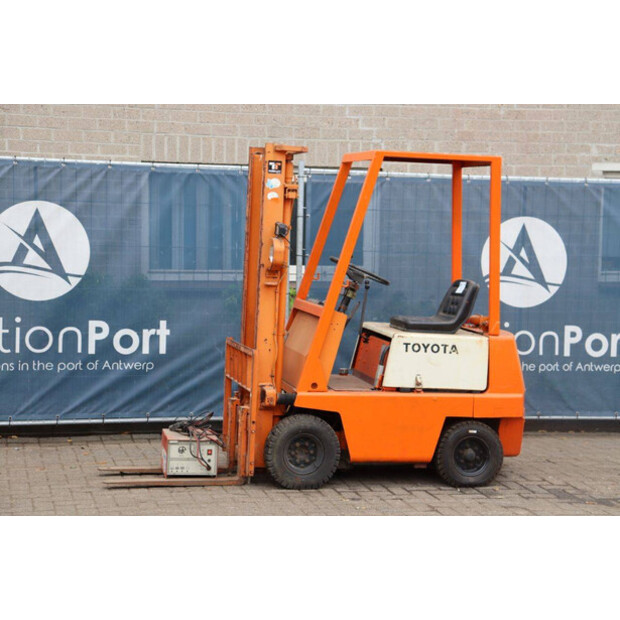 Toyota 2F6L9-42323420