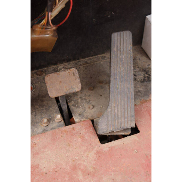 Toyota 2F6L9-42323445