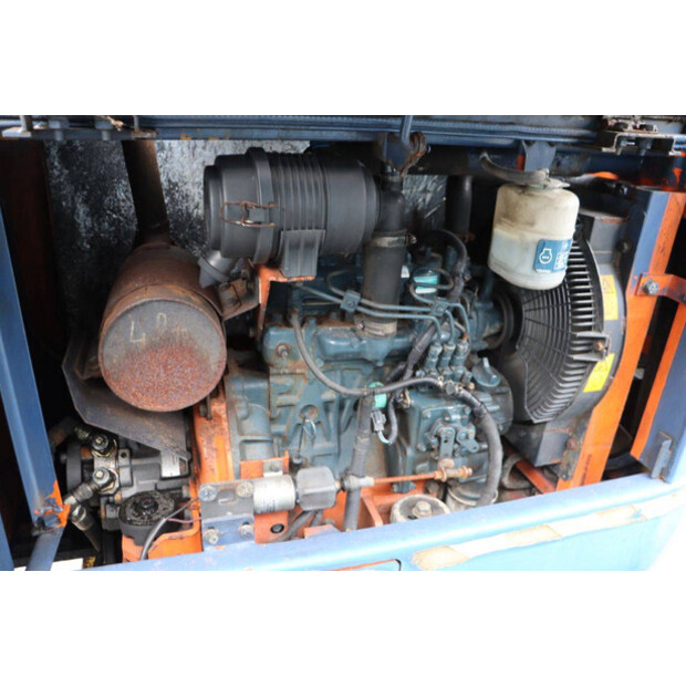 2001 هيتاشى HX140B-42324863