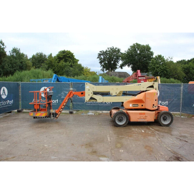 JLG M450AJ-42325257