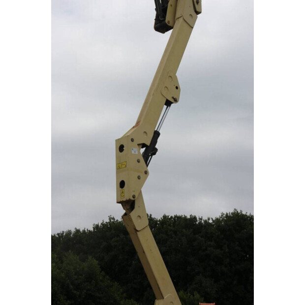 JLG M450AJ-42325281