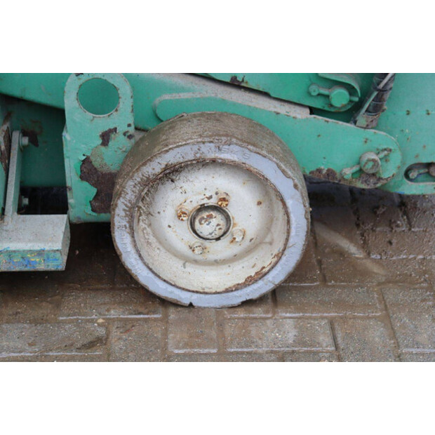 2000 UPRIGHT SL20-42325557