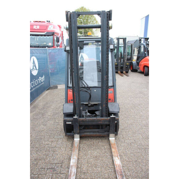 2010 ليندي H25T-01-42325666