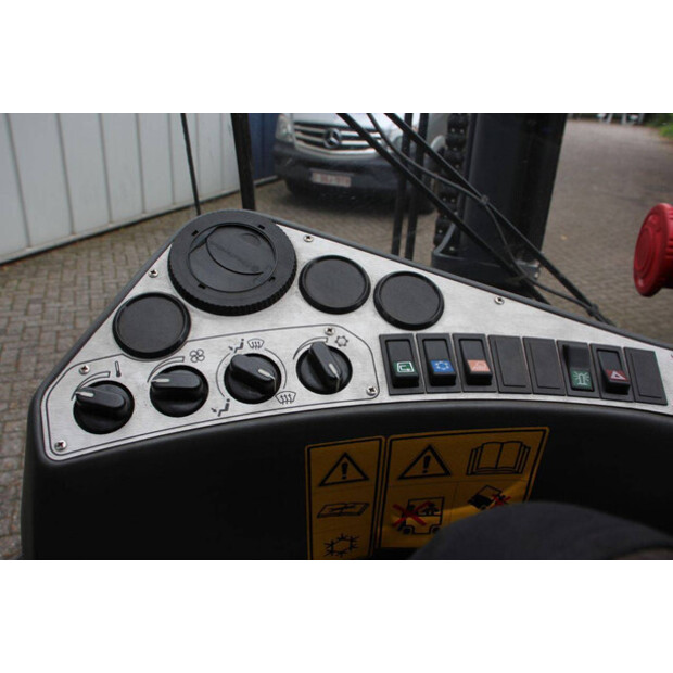 2009 KALMAR ECF80-6-42325781
