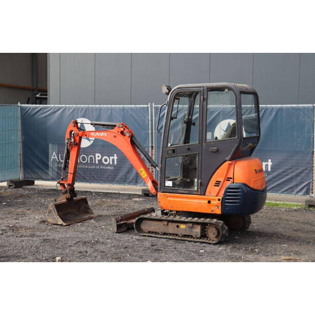 2004 KUBOTA KX 418-42326654