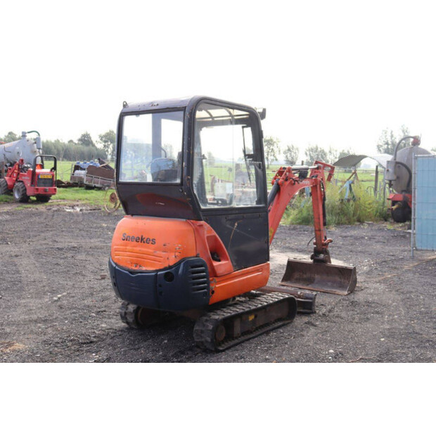 2004 KUBOTA KX 418-42326657