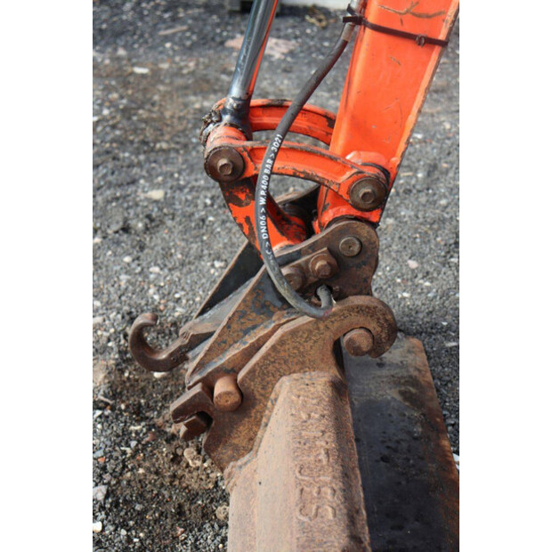 2004 KUBOTA KX 418-42326665