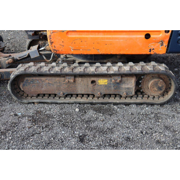 2004 KUBOTA KX 418-42326671