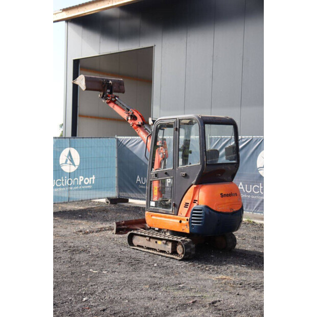 2004 KUBOTA KX 418-42326687