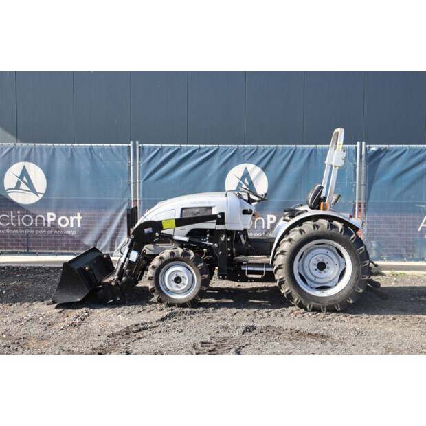 2004 Eurotrac F25-II-42326779