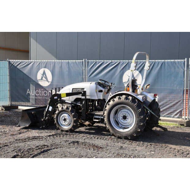 2004 Eurotrac F25-II-42326780