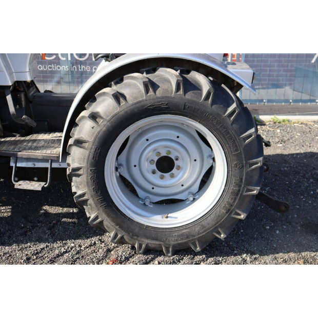 2004 Eurotrac F25-II-42326792
