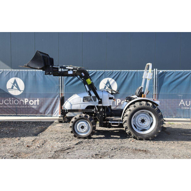 2004 Eurotrac F25-II-42326821