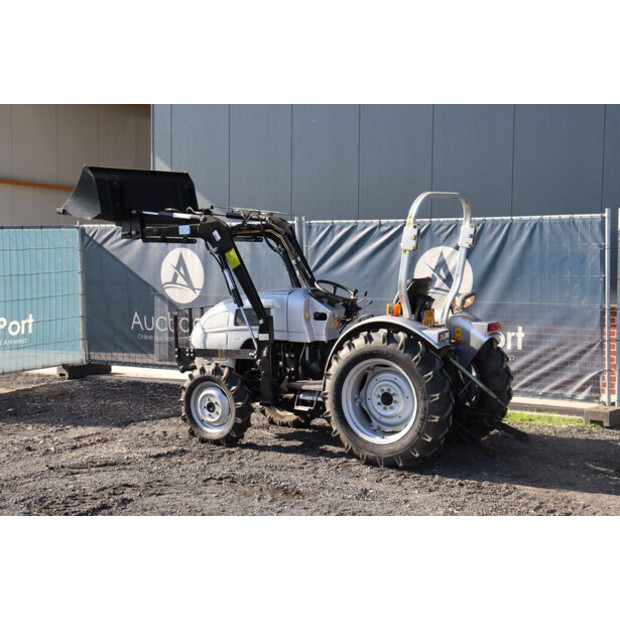 2004 Eurotrac F25-II-42326822