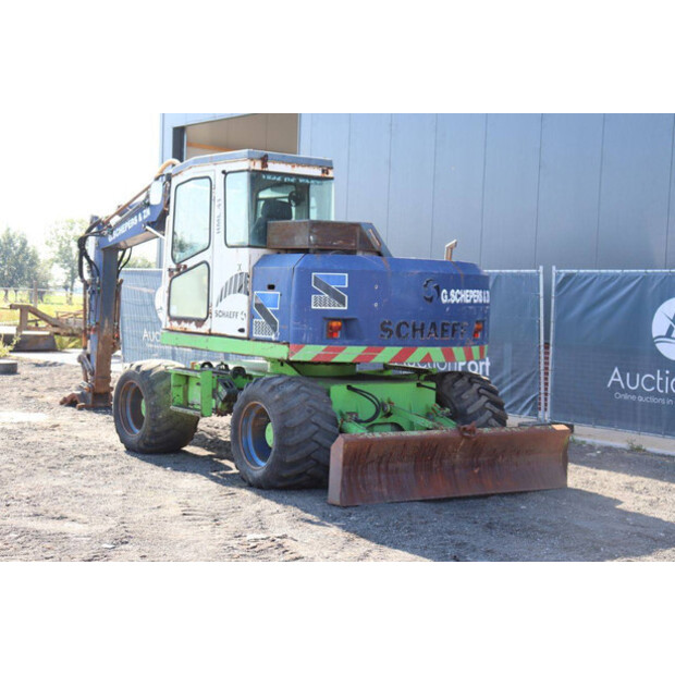 1997 SCHAEFF HML 41-42326970