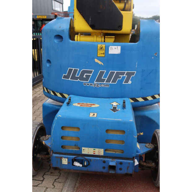2007 جيه ال جي M400AJPN-42328661
