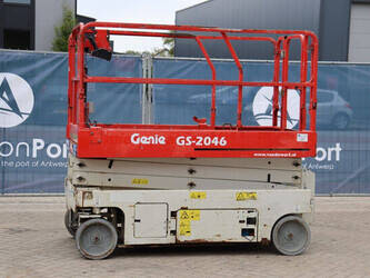 صورة ل رافعات مقصية 2012 جيني GS-2046