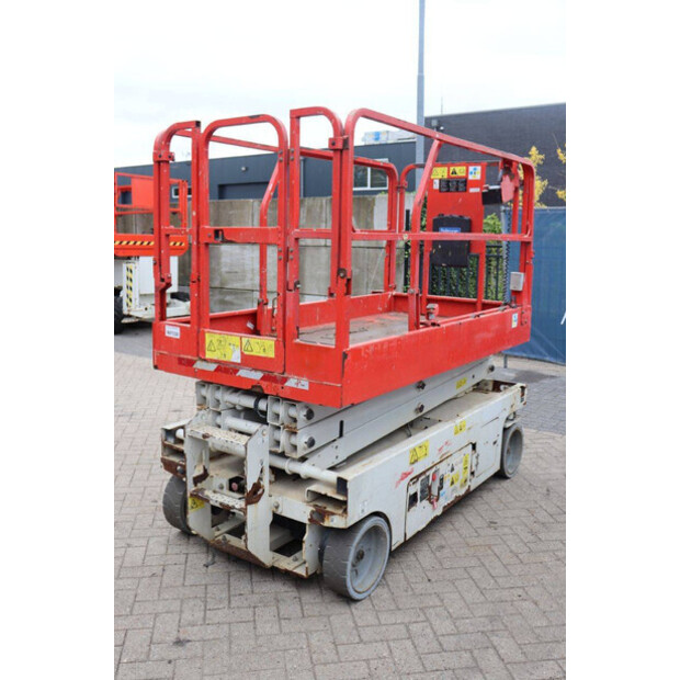 2012 Genie GS-2046-42329180