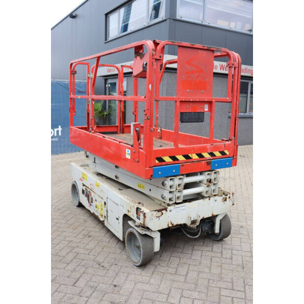 2012 Genie GS-2046-42329181