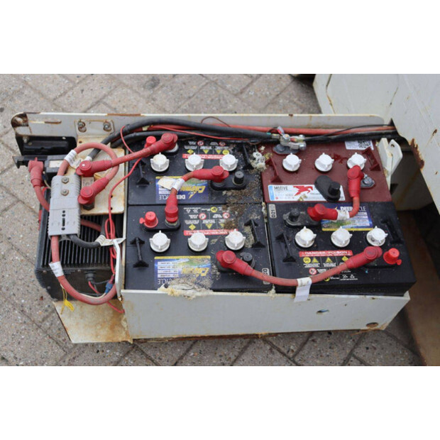 2012 Genie GS-2046-42329186