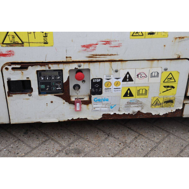 2012 Genie GS-2046-42329190