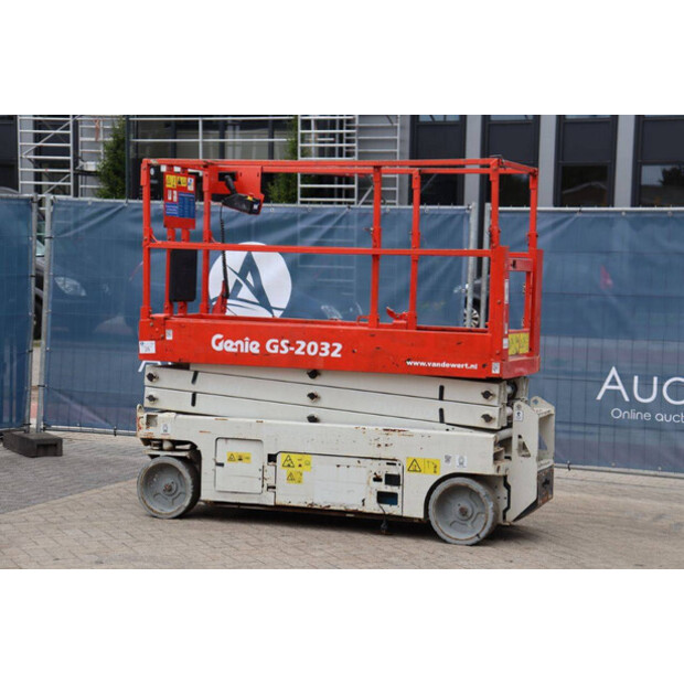 2013 Genie GS-2032-42329234