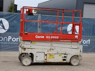 صورة ل رافعات مقصية 2011 جيني GS-2032