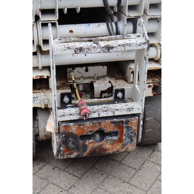 2011 جيني GS-2032-42329330