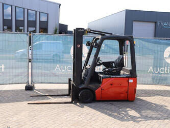 Image de CHARIOTS ÉLÉVATEURS 2014 Linde E16-01