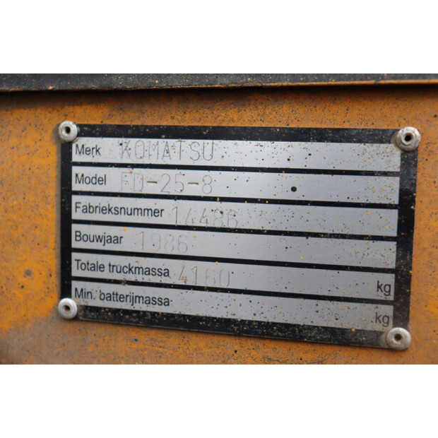 1986 Komatsu FD-25-8-42330305