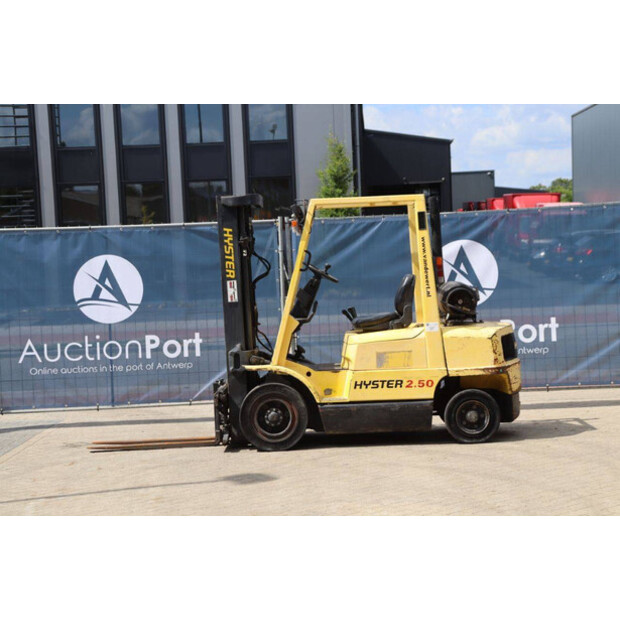 1995 Hyster H2.50XM-42331389