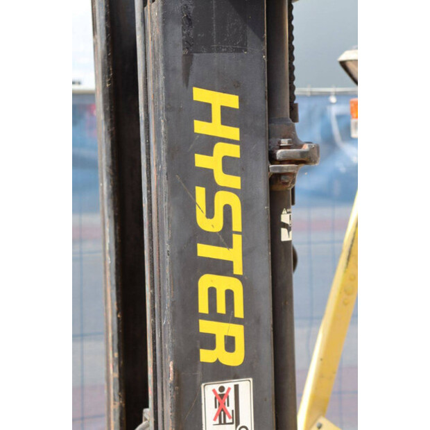 1995 Hyster H2.50XM-42331401