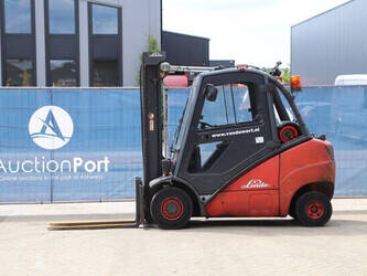Image de CHARIOTS ÉLÉVATEURS 2005 Linde H30T
