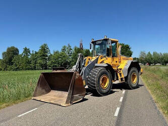 Image for WHEEL LOADERS 2006 Volvo L110E