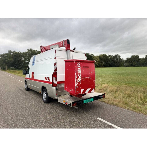 2018 Peugeot Boxer 2.0HDi-42332424