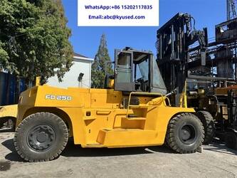صورة ل رافعات شوكية 2023 تي سي ام FD250