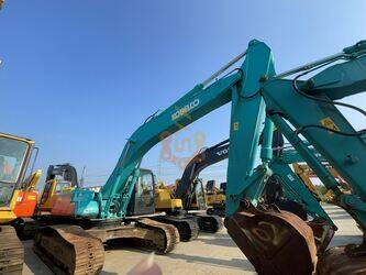 صورة ل حفارات مجنزرة 2022 كوبيلكو SK230