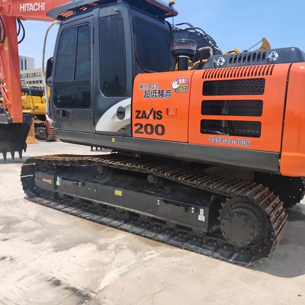 2022 Hitachi ZX200-6-42332801