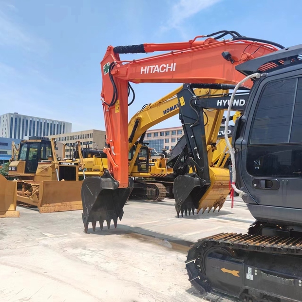 2022 Hitachi ZX200-6-42332809