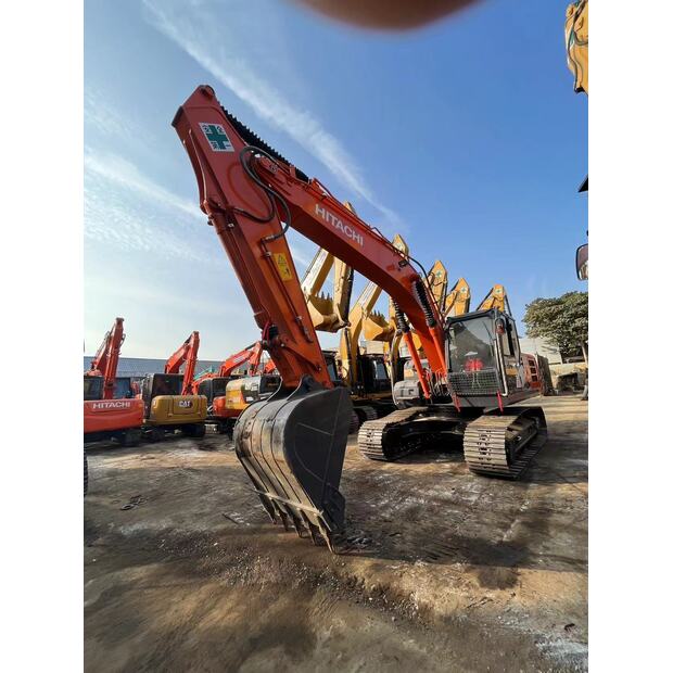 2022 Hitachi ZX200-5G-42332819