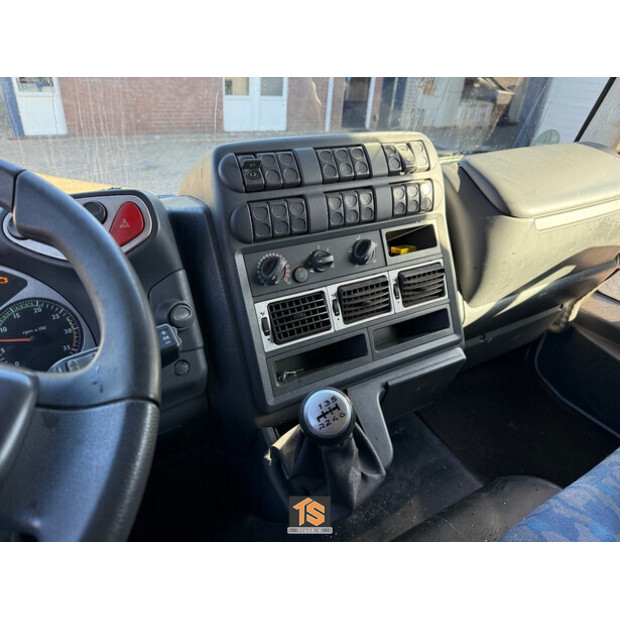 2007 ايفكو ML75E18-42333080