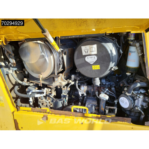 2014 Komatsu D65PX-17-42333916
