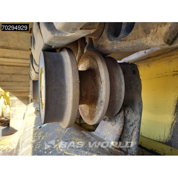 2014 Komatsu D65PX-17-42333925