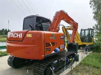 Image for 2023 Hitachi ZX70