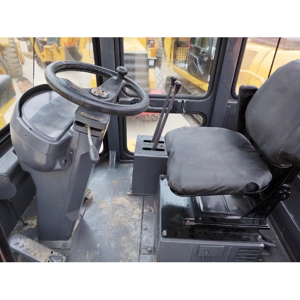 2020 كاتربيلر 938G-42334178