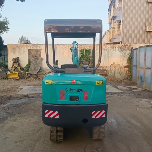 2021 KUBOTA 20-42334236