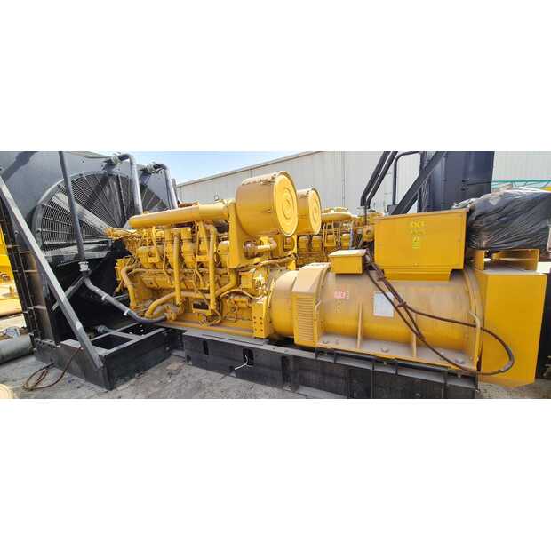 2023 كاتربيلر DSG 74M-42334283
